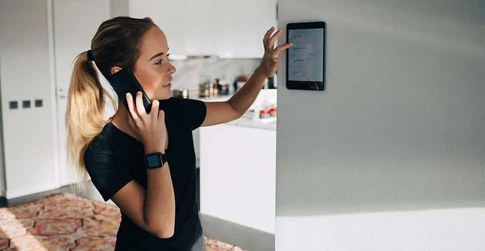 Moving a Smart-Enabled Home: What Technology Should Stay Behind?