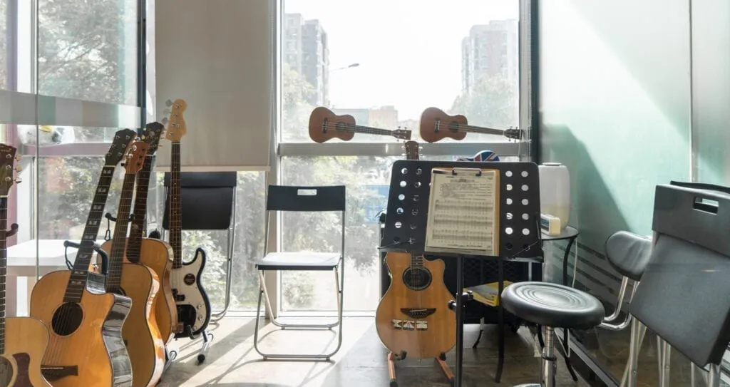 Complex Music Studio in Canada Triggers Artistic Inspiration