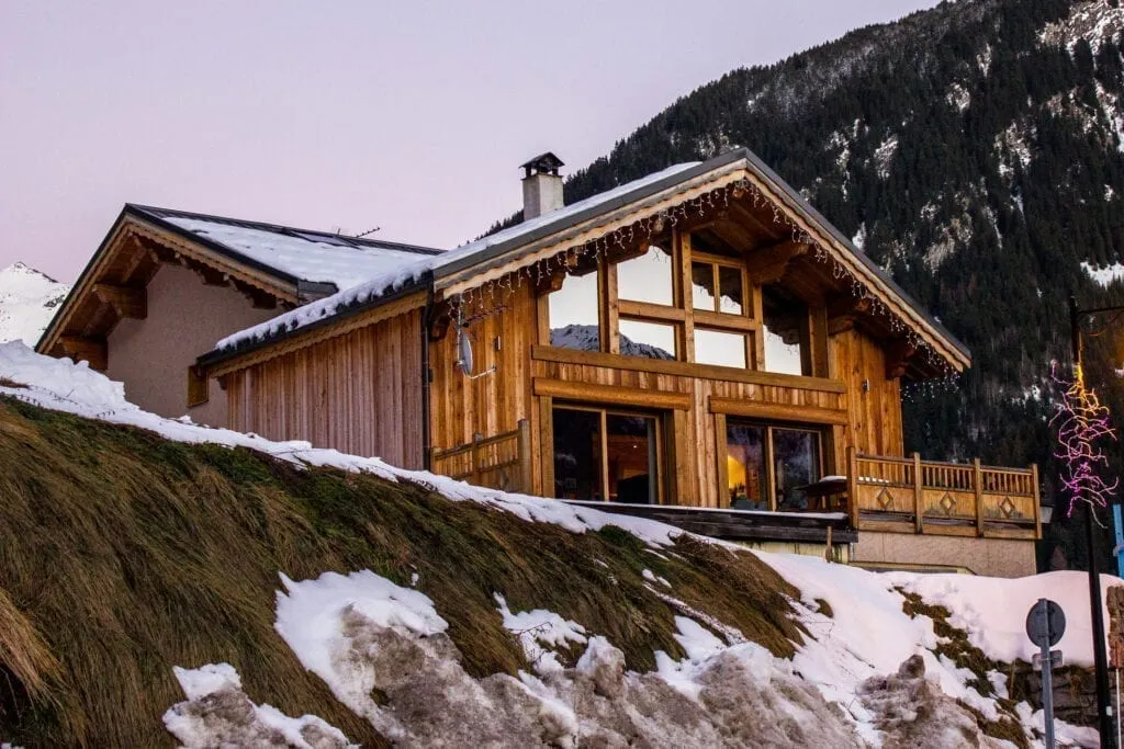 Impressive Modern Cottage at the Base of Squak Mountain, Washington
