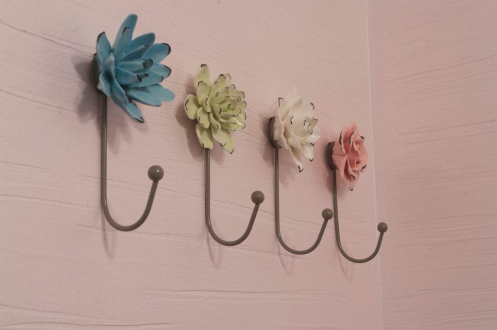 flower wall hooks 