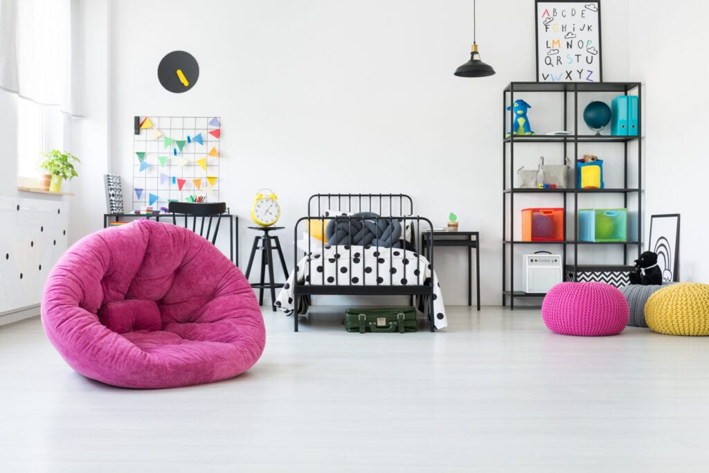 pink and black tween room