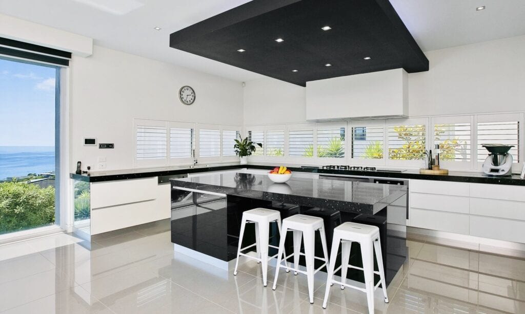 black grand modern kitchen