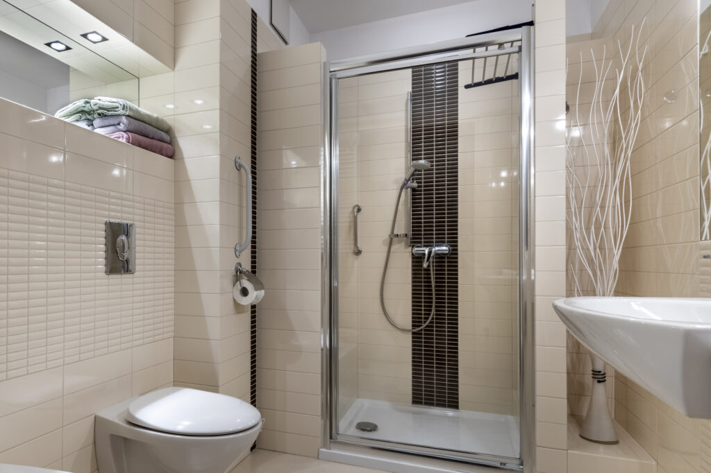Small bathroom in contemporary, compact style interior design