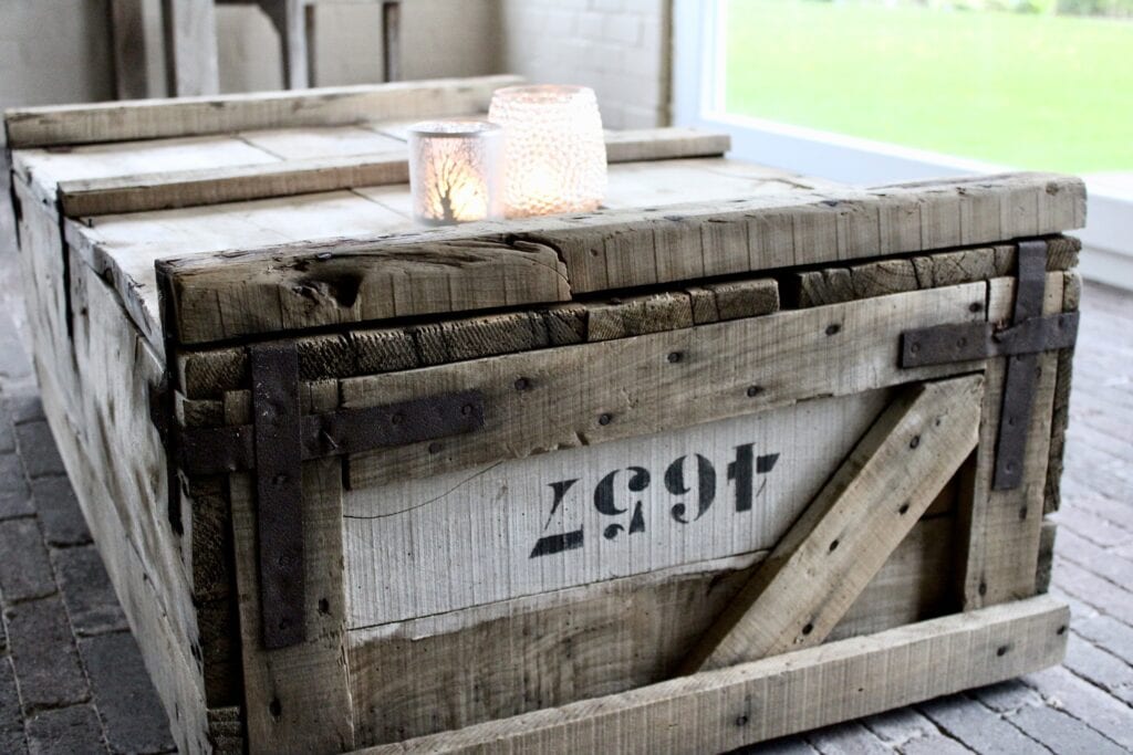 crate coffee table