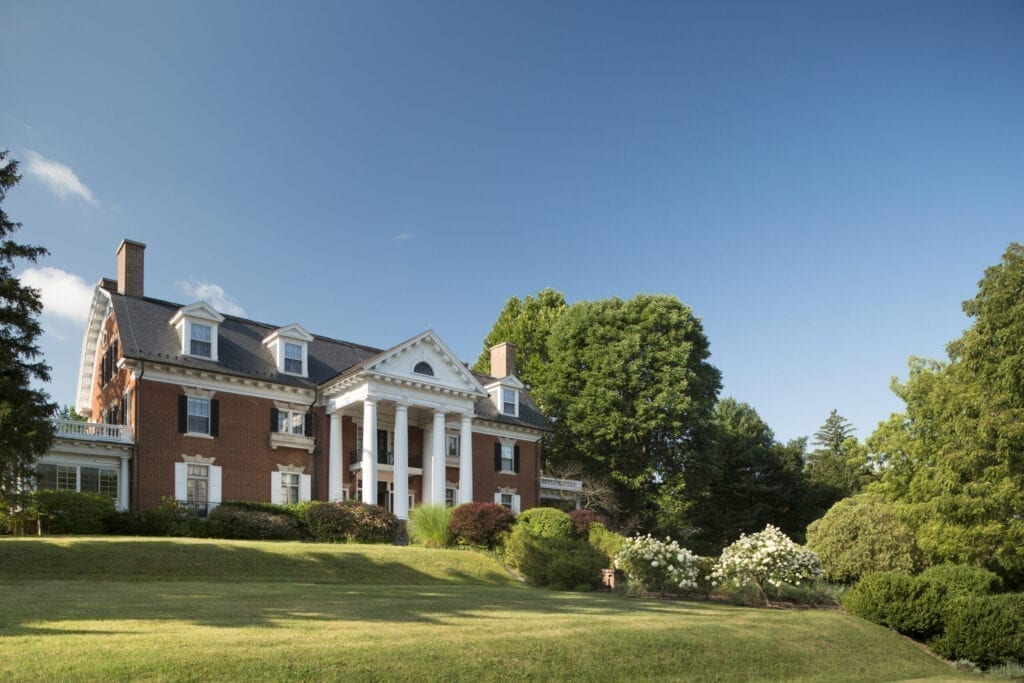 of grand Georgian 1909 mansion, Mercersburg Inn, Pennsylvania, USA