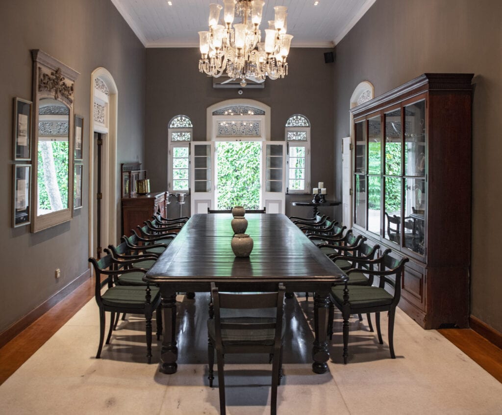 dinning room colonial