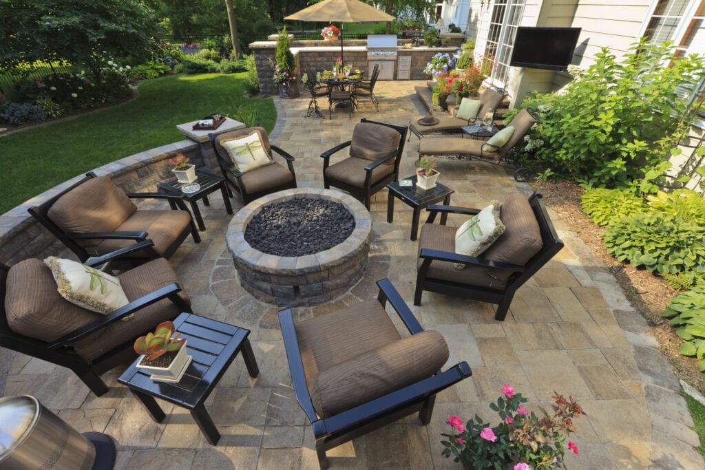 Patio with fire pit