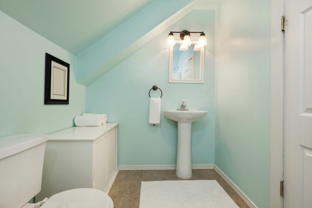 Small turquoise bathroom