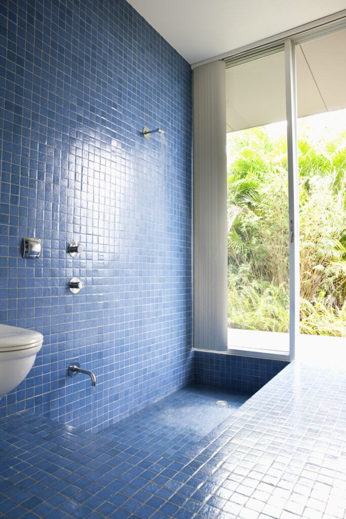 Modern tiled shower