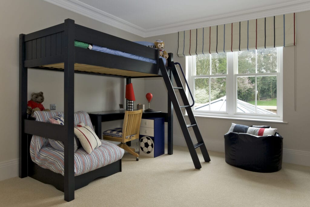 boys bedroom with bunk beds