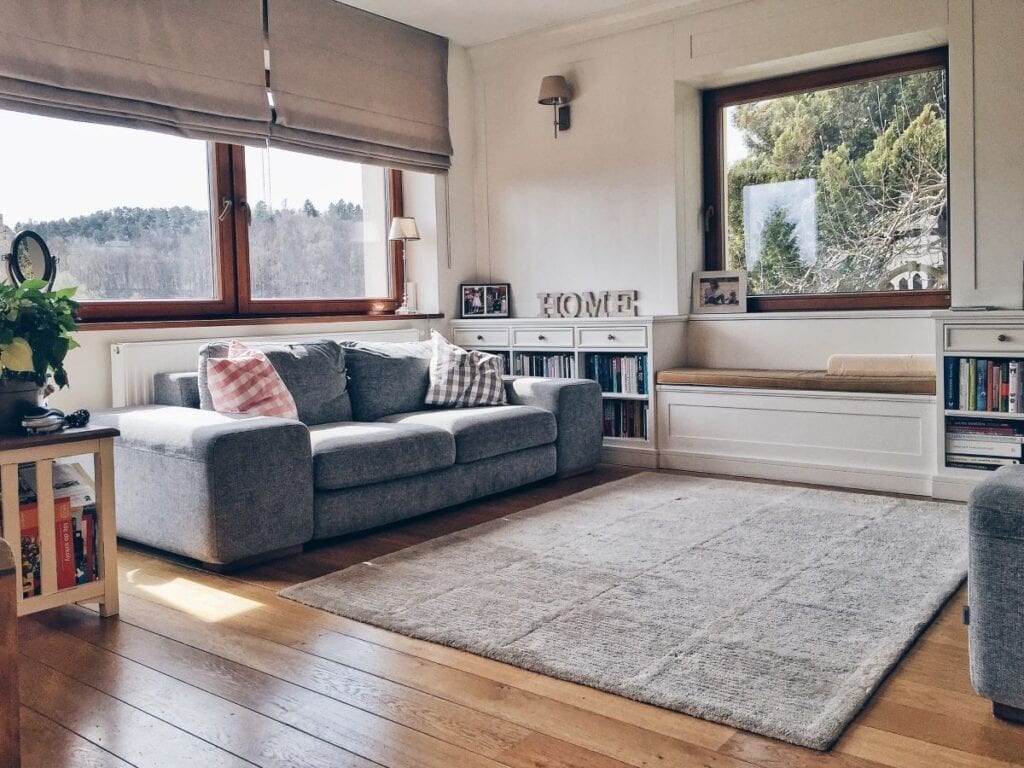 Window treatment adds style and shade in living room