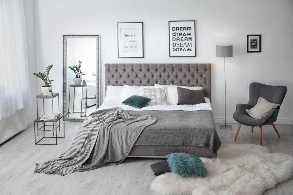 22 Small Bedroom Ideas That Maximize Space And Style Mymove