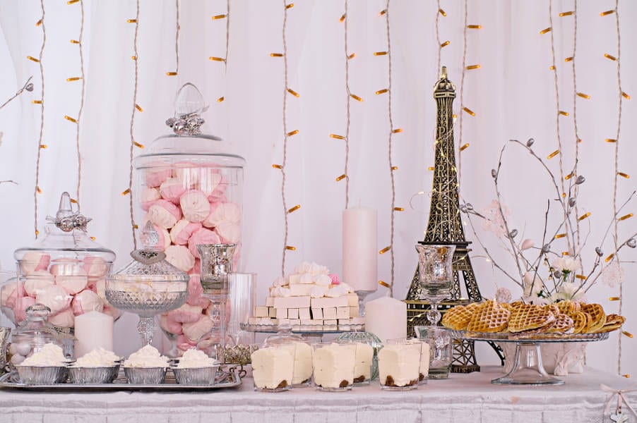 parisian wedding decor