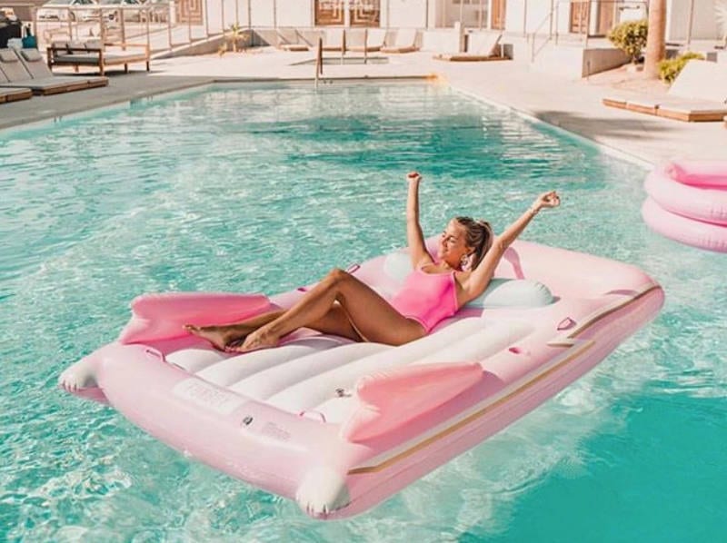 retro pool floats