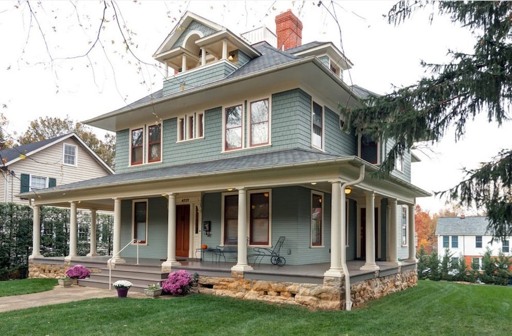 Figure out whether you prefer the charm of an older home or the sleekness of a newer model. Image Via: Elise Moore Design