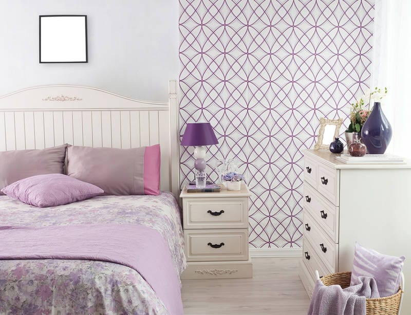 purple wallpaper ideas for the bedroom