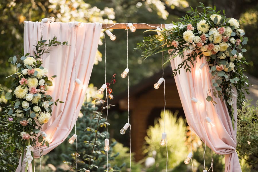 outdoor wedding decor