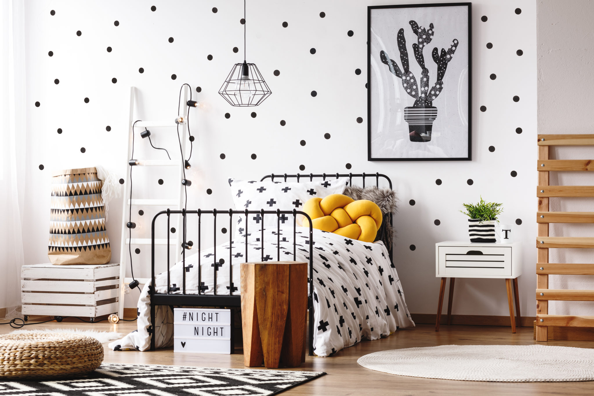 5 Wallpaper Accent Wall Ideas and How to DIY MYMOVE
