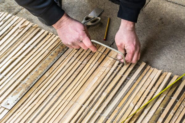 Make a bamboo screen for your balcony