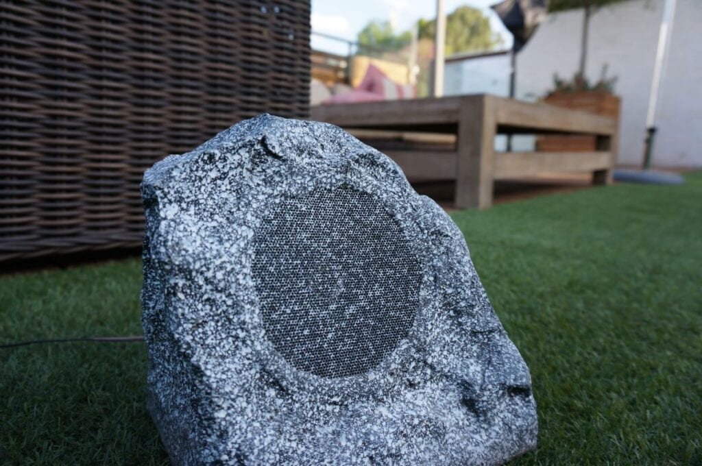 Outdoor speaker that looks like a rock